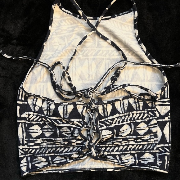 Tank top - Picture 2 of 3